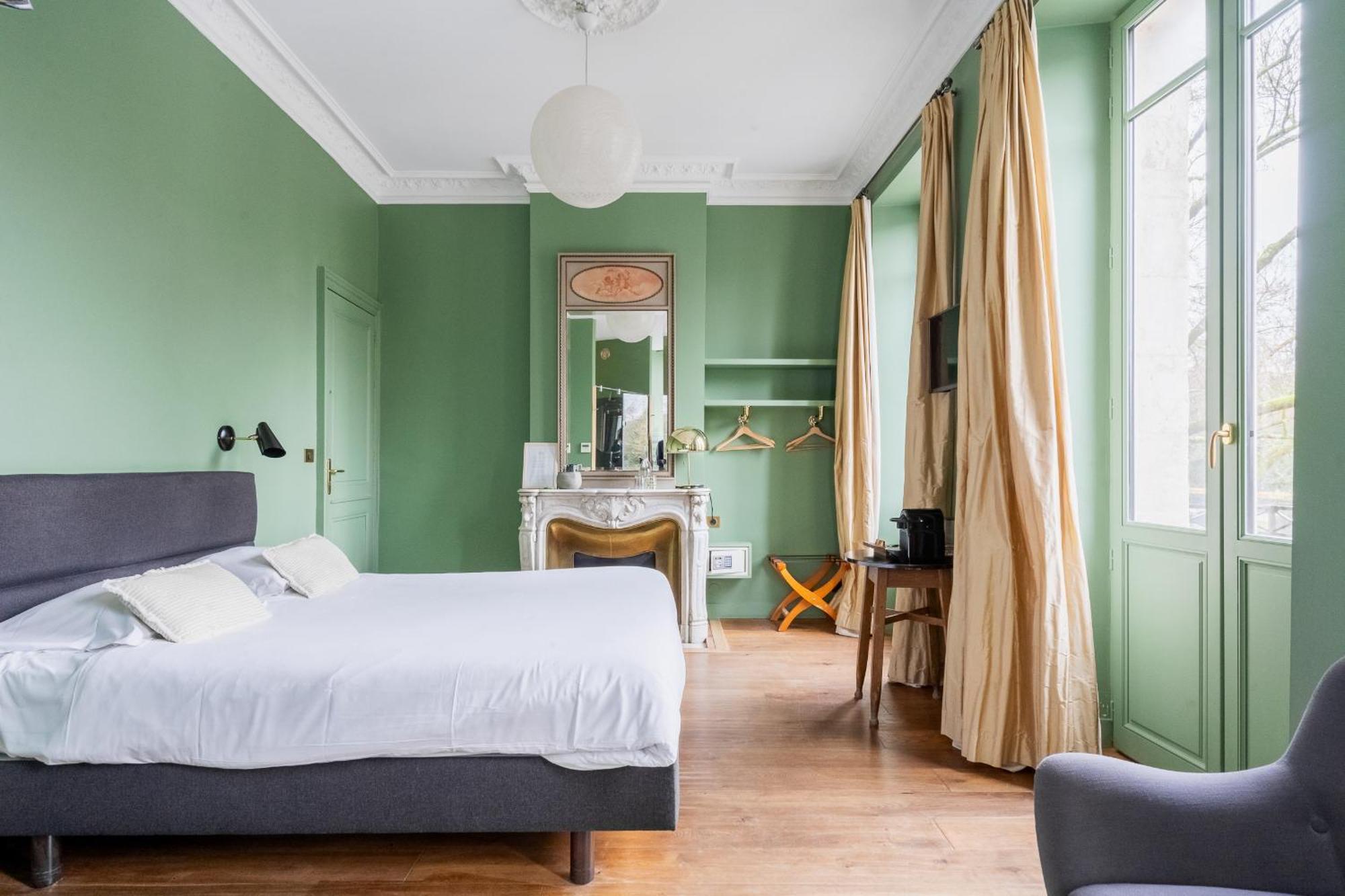 B&B L'Escapade Bordelaise - Cote Jardin Bordeaux Eksteriør bilde