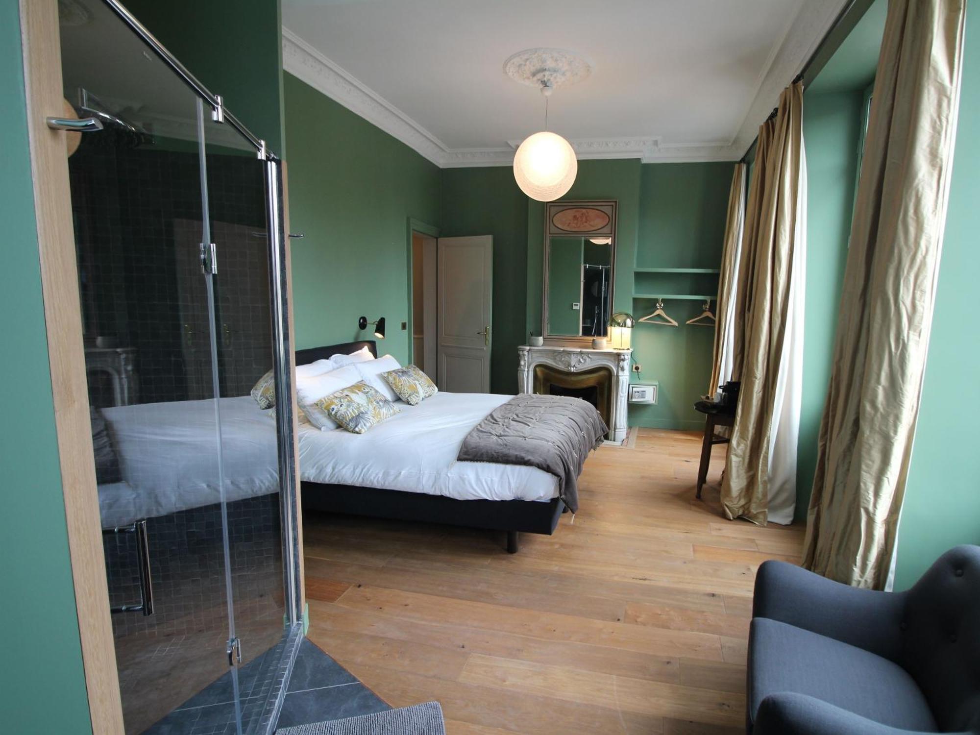 B&B L'Escapade Bordelaise - Cote Jardin Bordeaux Eksteriør bilde