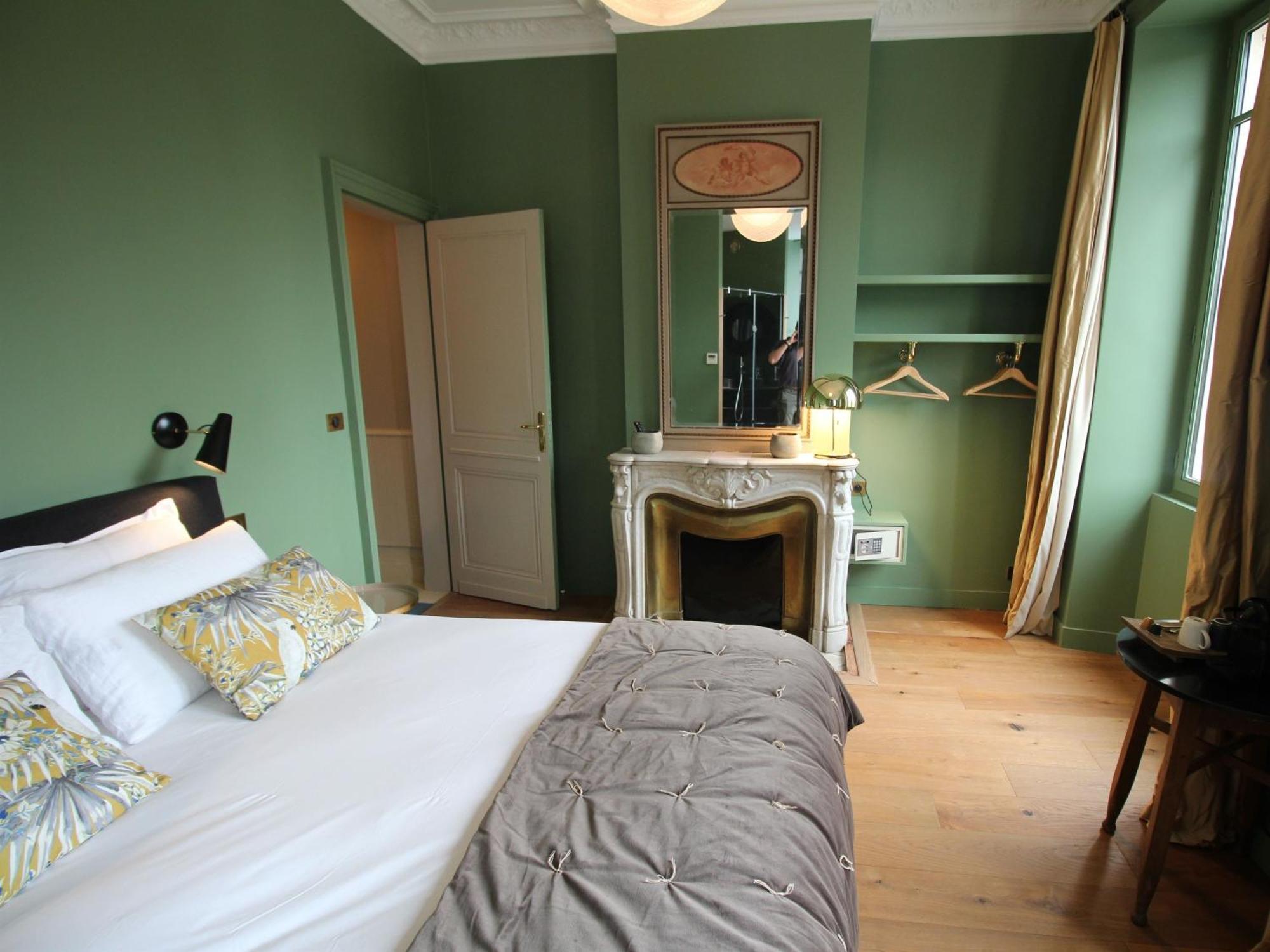 B&B L'Escapade Bordelaise - Cote Jardin Bordeaux Rom bilde